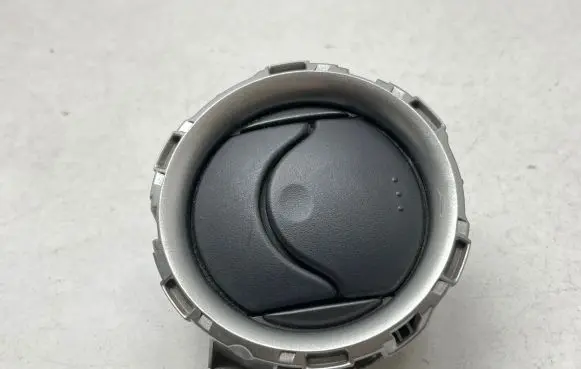 Dashboard side air vent grill/cover trim