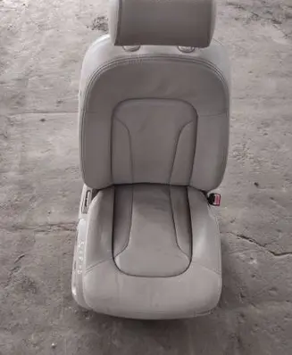 Audi Q7 4L Front passenger seat Nocod