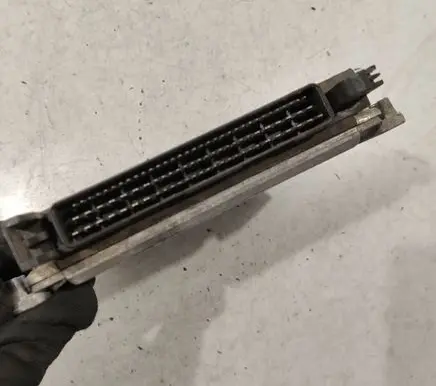 Peugeot 406 Engine control unit/module ECU 9641607680 0281010361