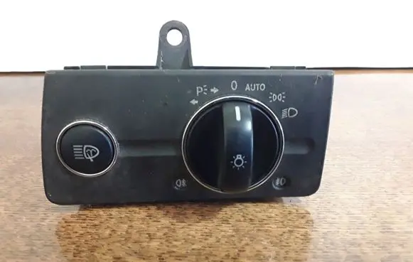 Mercedes-Benz E W211 Light switch 2115450404