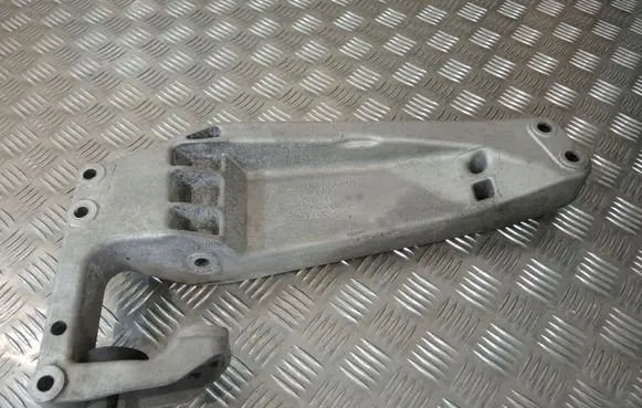 BMW X3 F25 Gearbox mount 6786567