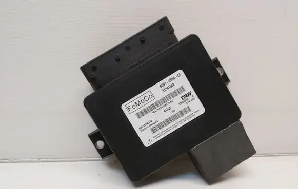 Volvo S60 Hand brake control module 31341542