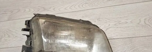 Audi A4 S4 B5 8D Headlight/headlamp 8D0941004A