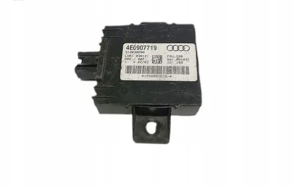 Audi A8 S8 D5 Alarm control unit/module 4E0907719