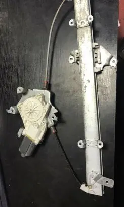 Nissan Micra Front door window regulator with motor 0130822202