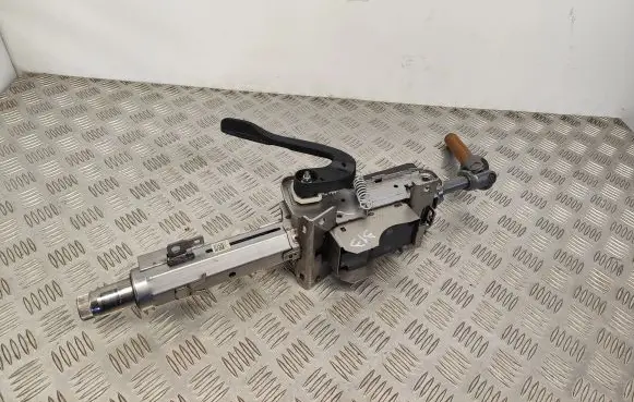 Volkswagen PASSAT B8 Steering wheel axle 3Q1419501B 3Q0905861