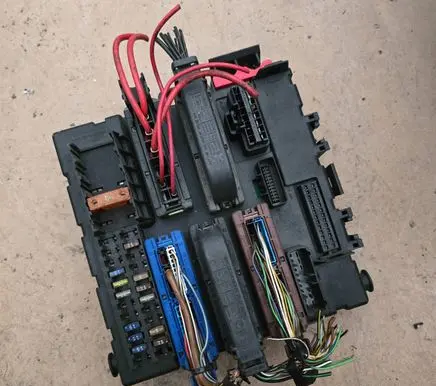 Saab 9-3 Ver2 Fuse module 460023260