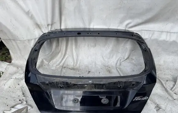 Ford Fiesta Tailgate/trunk/boot lid