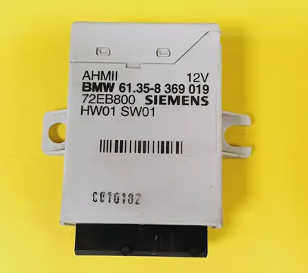BMW 5 E39 Tow bar trailer control unit/module 61358369019 61.35-8369019