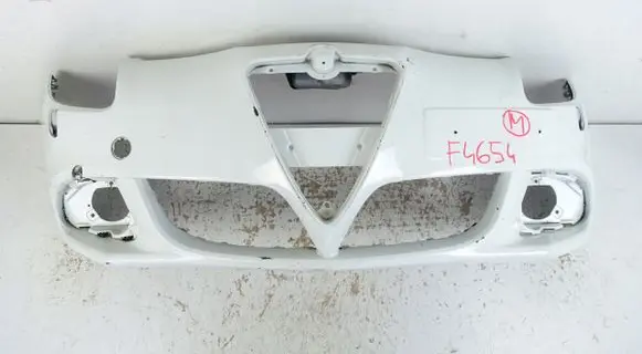 Alfa Romeo Giulietta Front bumper 156085887