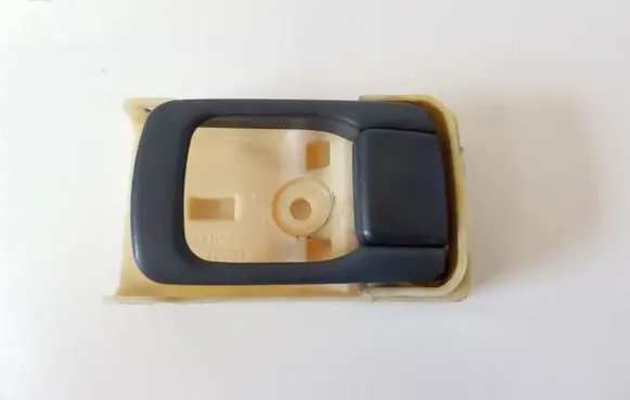Nissan Almera Front door interior handle