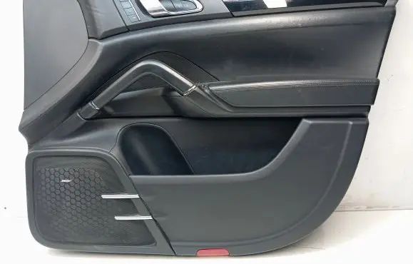 Porsche Cayenne (92A) Front door card panel trim 7P5867012D