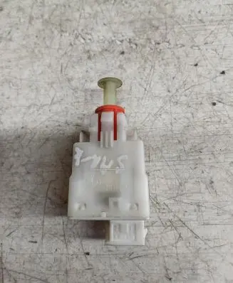 Clutch pedal sensor