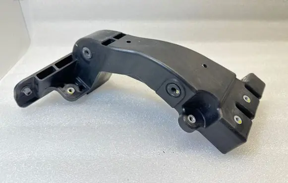 Hyundai i40 Radiator support slam panel bracket 641363Z000