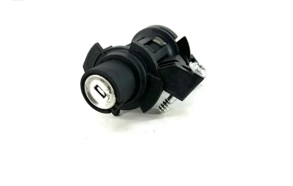 Mercedes-Benz C W204 Tailgate exterior lock A2047500061