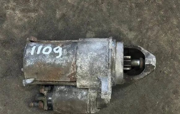 Opel Insignia A Starter motor
