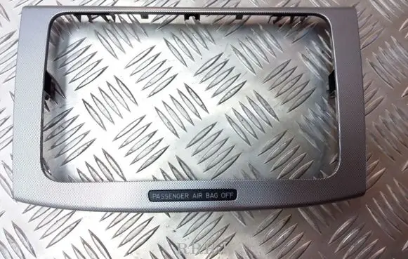 Volkswagen PASSAT B6 Radio/GPS head unit trim 3C0858069M