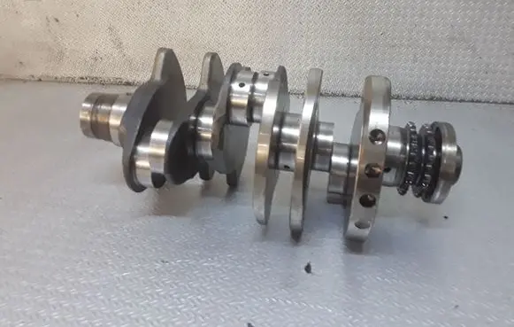 Volkswagen Touareg I Crankshaft 