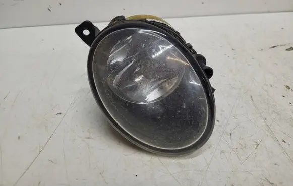 Volkswagen Transporter - Caravelle T5 Front fog light 7E0941699A 01L37501L