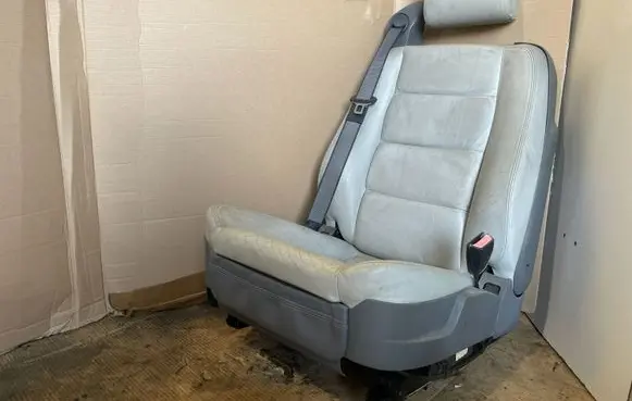 BMW 8 E31 Front passenger seat 