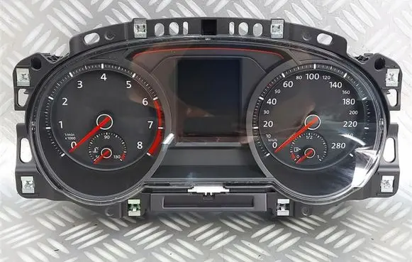 Volkswagen Golf VII Speedometer (instrument cluster) 5G1920656A