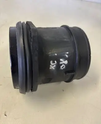 Volvo XC70 Mass air flow meter 0281006346 31361223AA