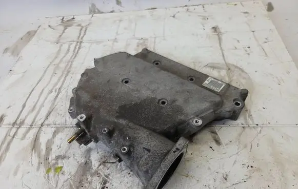 Saab 9-5 Intake manifold 55569455