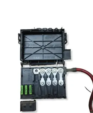 Volkswagen Golf IV Fuse module 1J0937550 1J0937550AC