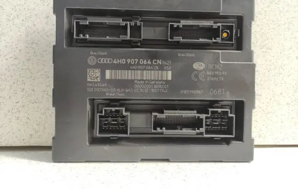 Audi A6 C7 Comfort/convenience module 4H0907064CN 00002001 5DK01056503