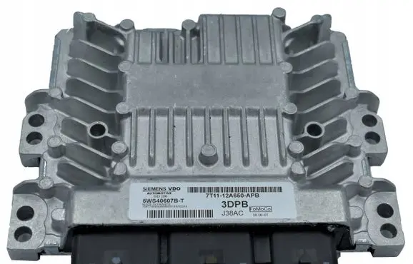 Ford Focus Engine control unit/module 7T1112A650APB