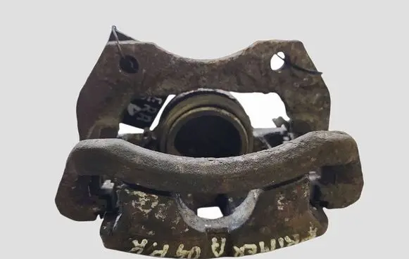 Nissan Primera Front brake caliper
