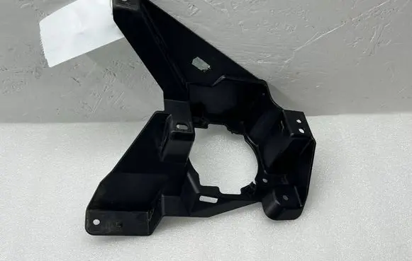 Ford Mondeo MK V Fog light bracket DS7315287B