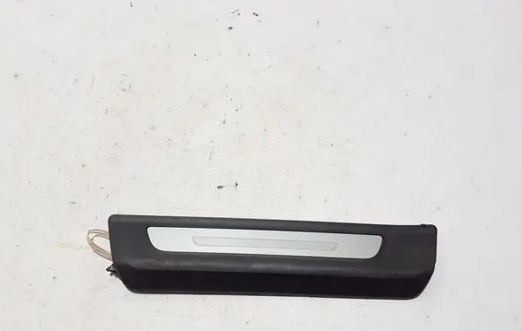 Audi Q8 Rear sill trim cover 4M0947417