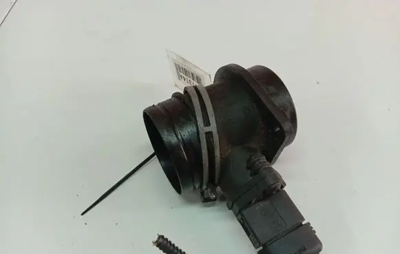 Volkswagen PASSAT B6 Mass air flow meter 0281002531