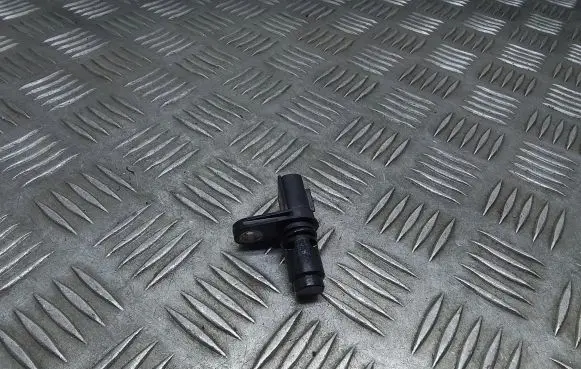 Lexus ES 250 - 300 - 330 Crankshaft position sensor