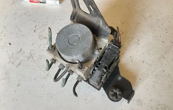 Renault Megane II ABS Pump 0265231734
