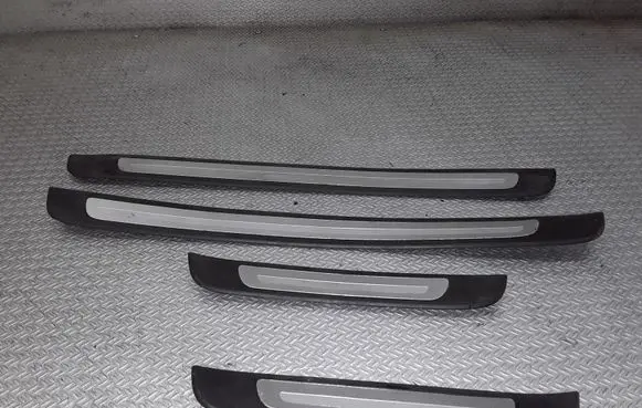 Audi A6 S6 C7 4G sill trim set (inner) 