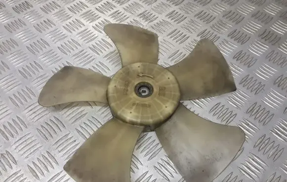 Toyota Yaris Verso Fan set 