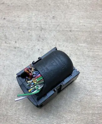 Audi A4 S4 B8 8K Plug wire 8K0906379A