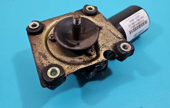 Nissan Primera Wiper motor IMPRK1512291