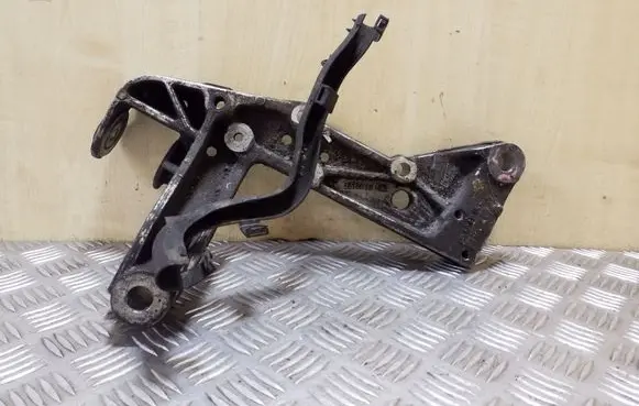 Audi A3 S3 8P Other front suspension part 1K0199295E