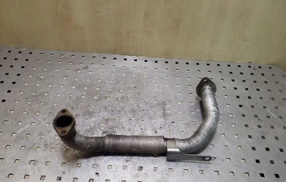 Mitsubishi Pajero EGR valve line/pipe/hose