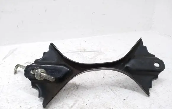 Mazda 3 III Battery bracket 