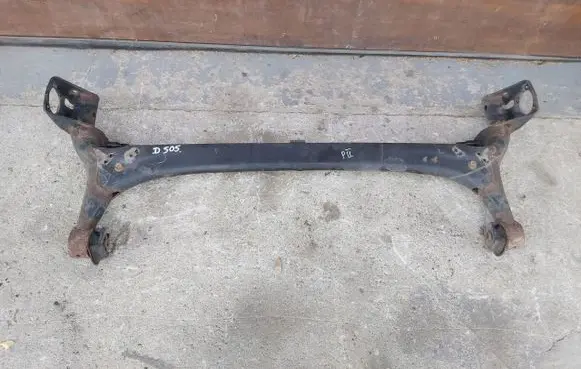 Toyota Prius (XW20) Rear axle beam 