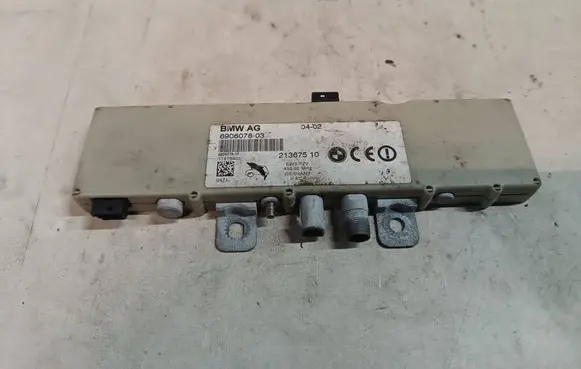 BMW 5 E39 Aerial antenna amplifier 6906078