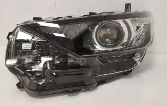 Toyota Auris E180 Headlight/headlamp 8115002K30 90070908