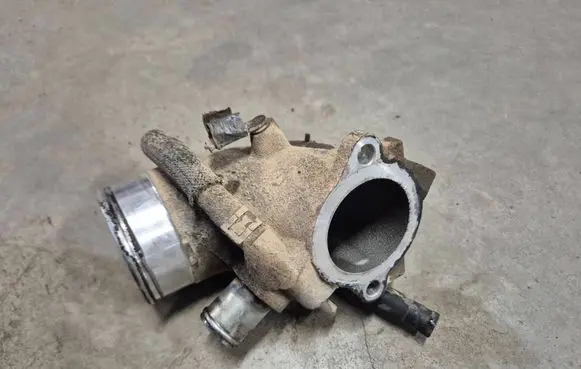 Toyota Hilux (AN10, AN20, AN30) Air intake duct part 1727430140