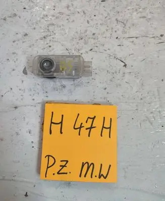 Volkswagen PASSAT B5 Front door interior light 78916546