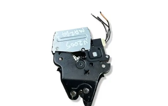 Mazda 3 II Tailgate/trunk/boot lock/catch/latch BBT962310B
