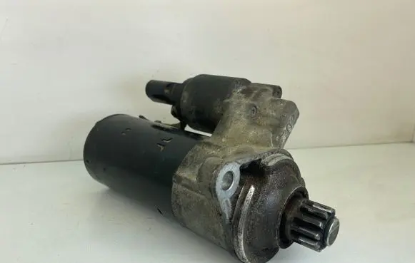 Volkswagen PASSAT B6 Starter motor 02E911023L